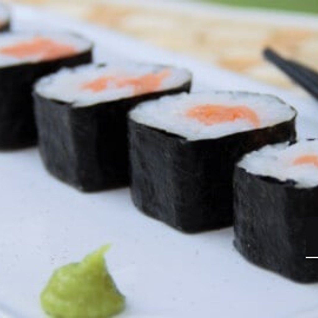 Image-Salmon Roll