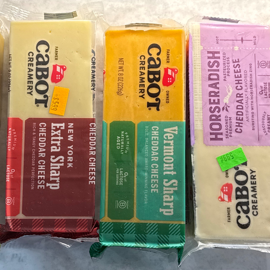 Image-Cabot cheddar cheese 8 oz