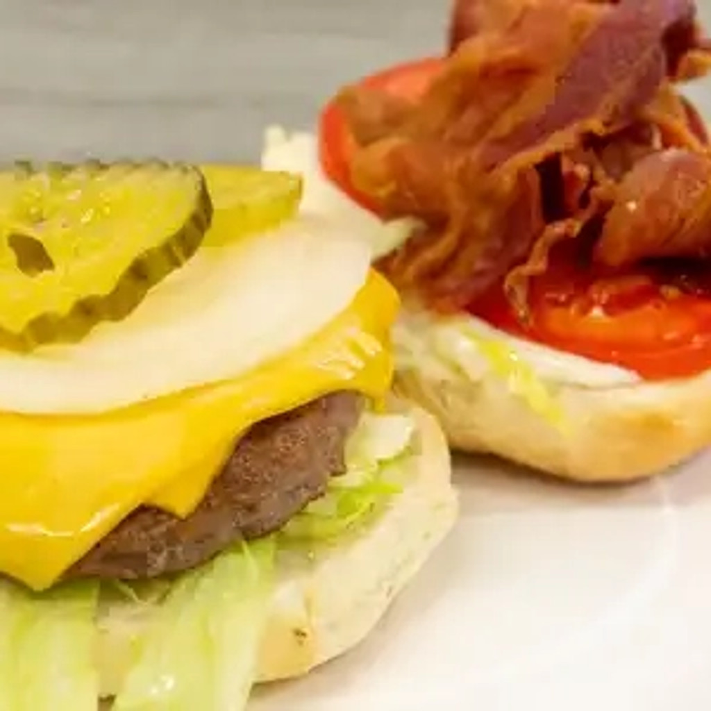 Image-Bacon Cheeseburger