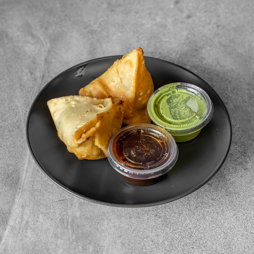 Image-Vegetable Samosa (2 pieces)