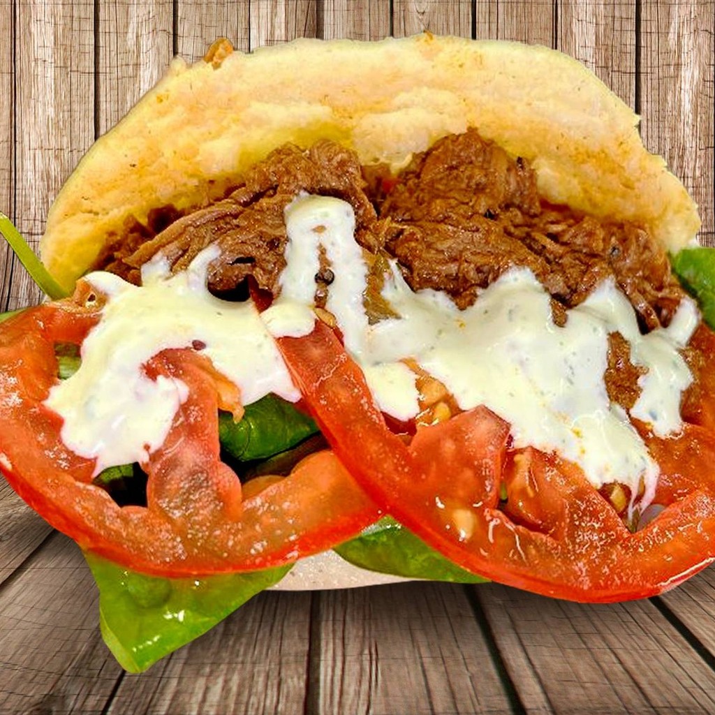 Image-Queen beef arepa