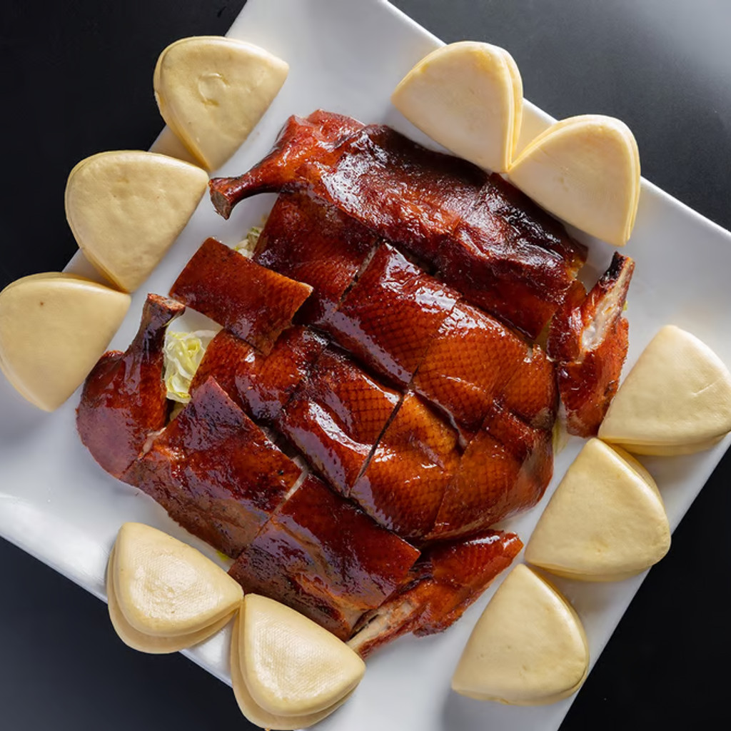 Image-Roasted Peking Duck with Buns 北京片皮鴨