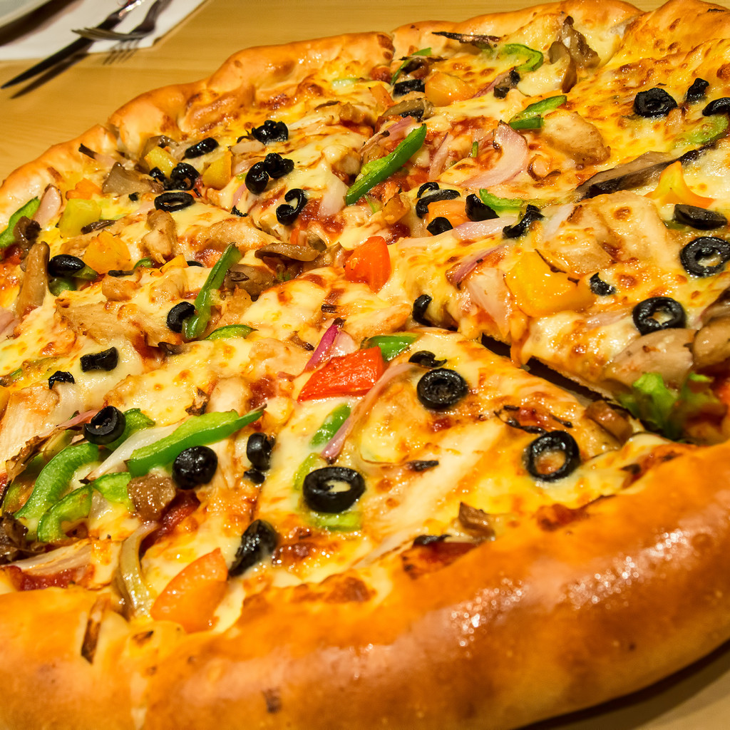 Image-Buy One Xlarge Chicken Supreme Pizza Get One Free Xlarge Cheese Pizza Promotion