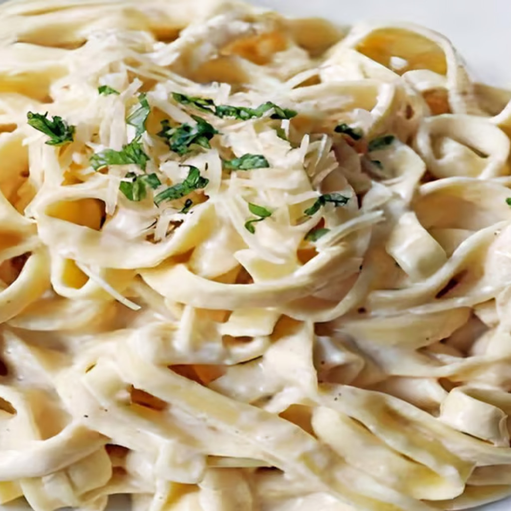 Image-Large Baked Alfredo Pasta