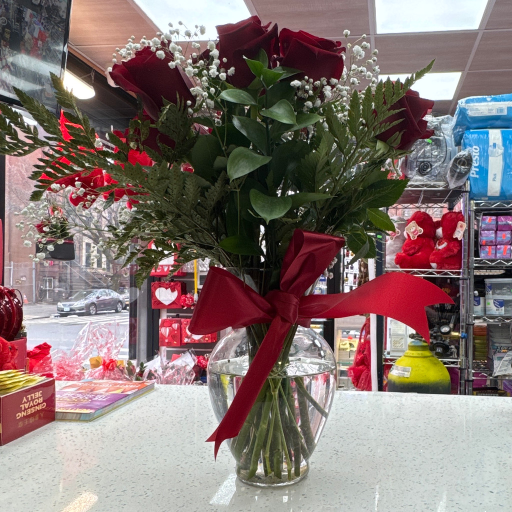 Image-Real Flower bouquet with vase