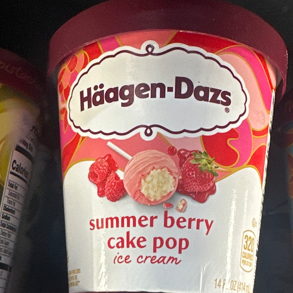 Image-Summer beery ice cream