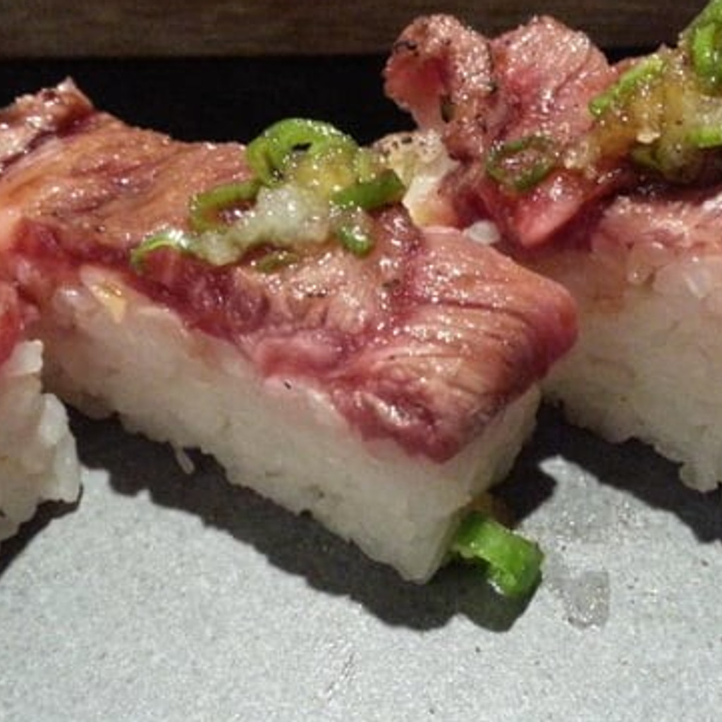 Image-KOBE ROLL
