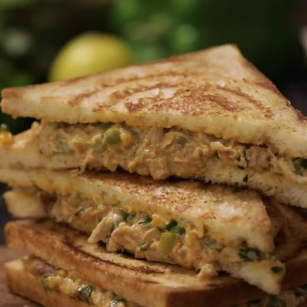 Image-Chicken Sandwich