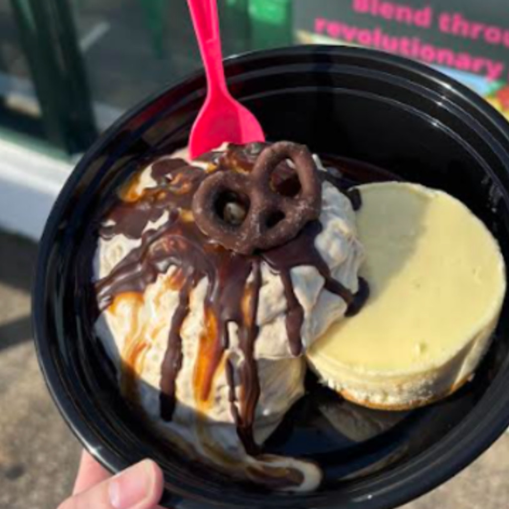 Image-Whiz Wit Sundae *NEW*