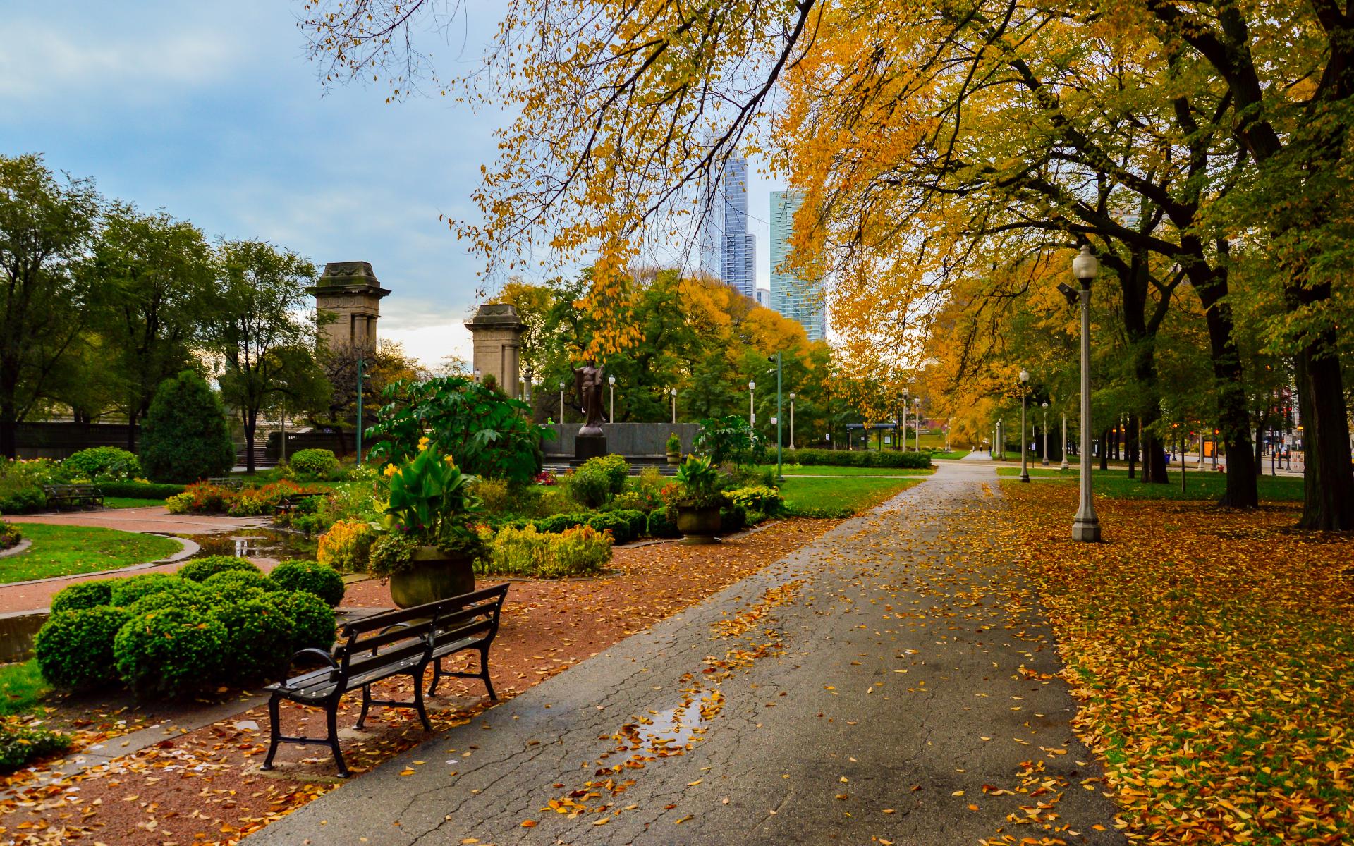 Autumnal scene in Devonshire Park with the Chicago skyline in view in Skokie, IL