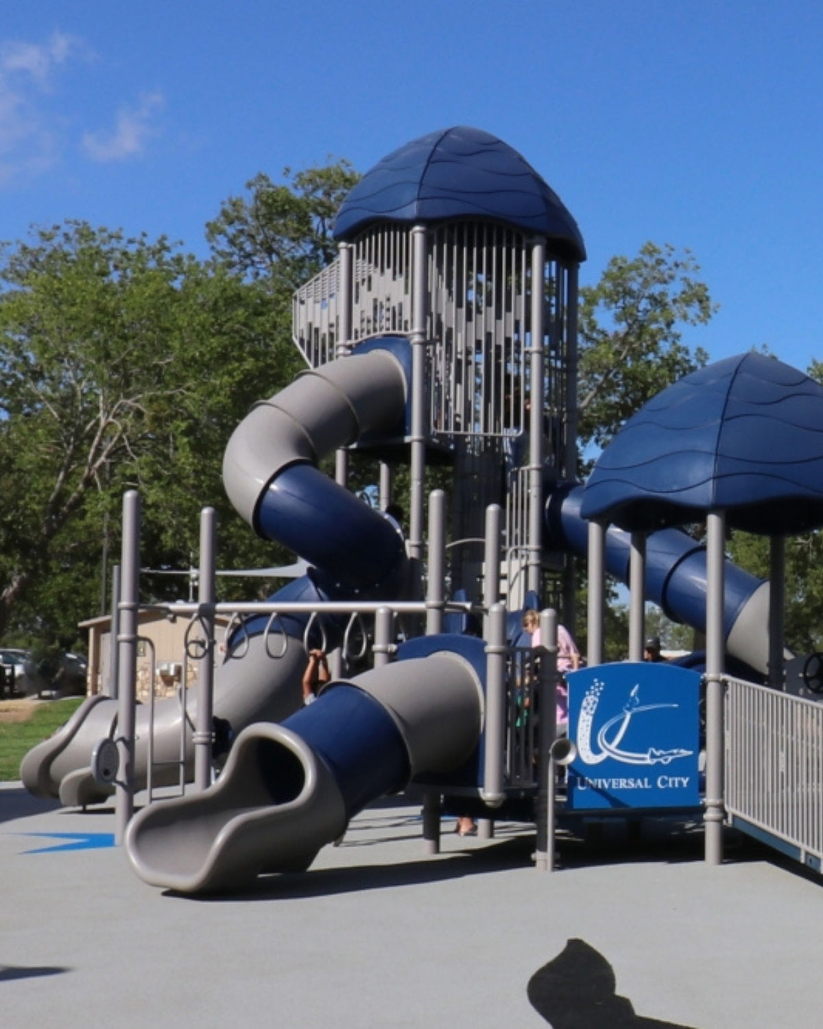 Veterans Park and Playground in Universal City with open green space and a neighborhood play area.