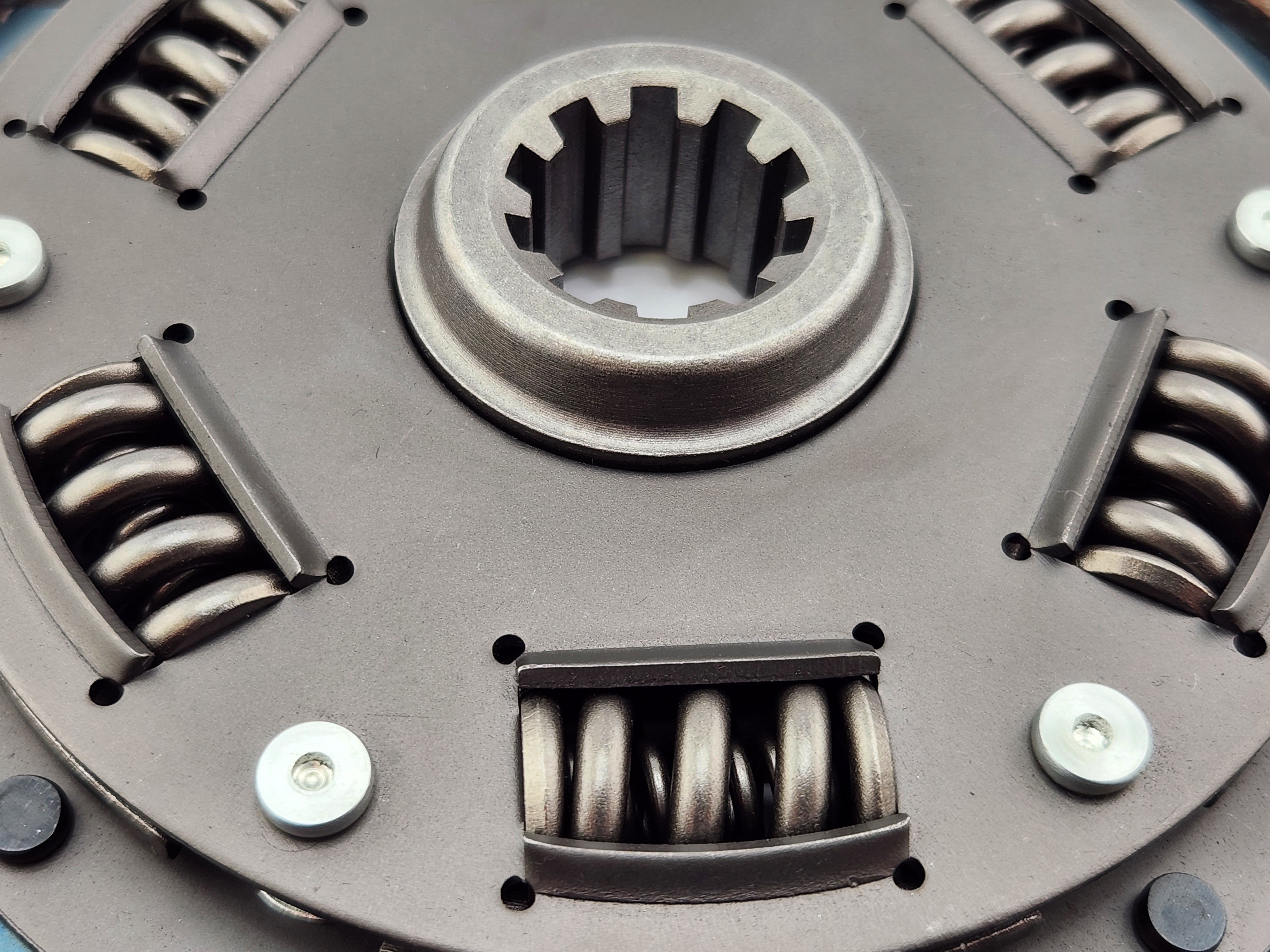 Clutch Disc - 9 1/4" For Standard Transmission - Thumbnail 4