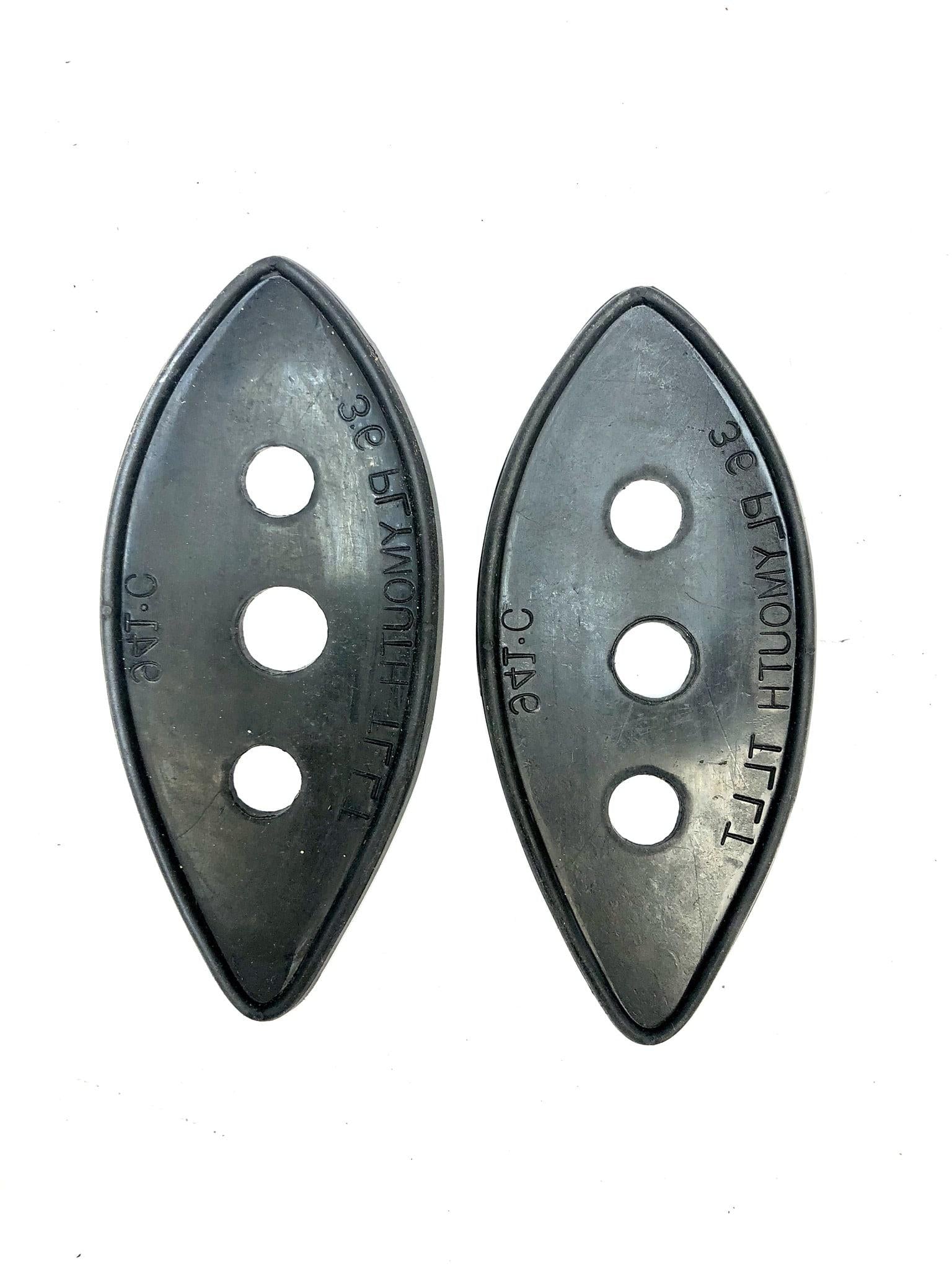 Tail Light Pads - For Sedans - Image 1