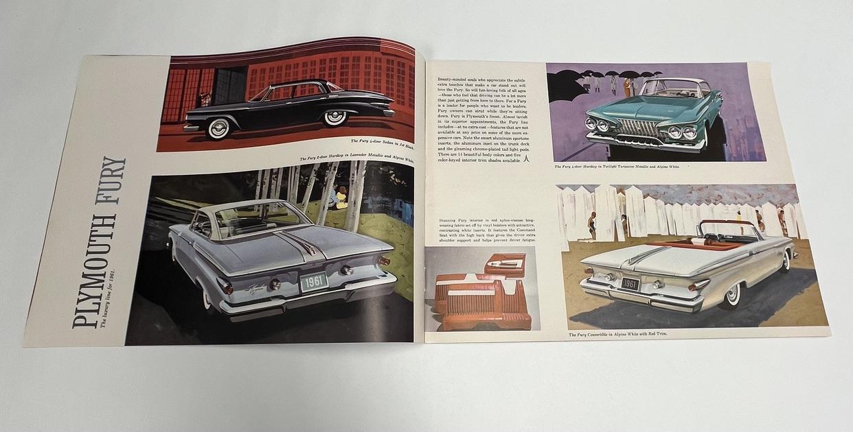 Original 1961 Plymouth Valiant Sales Brochure - Thumbnail 6