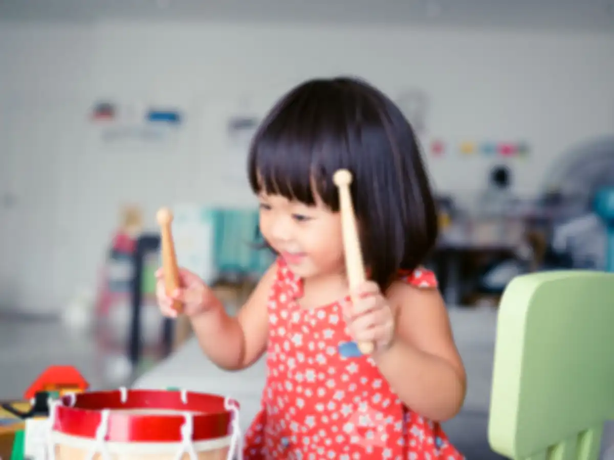 ACES in Center: Music and Dance