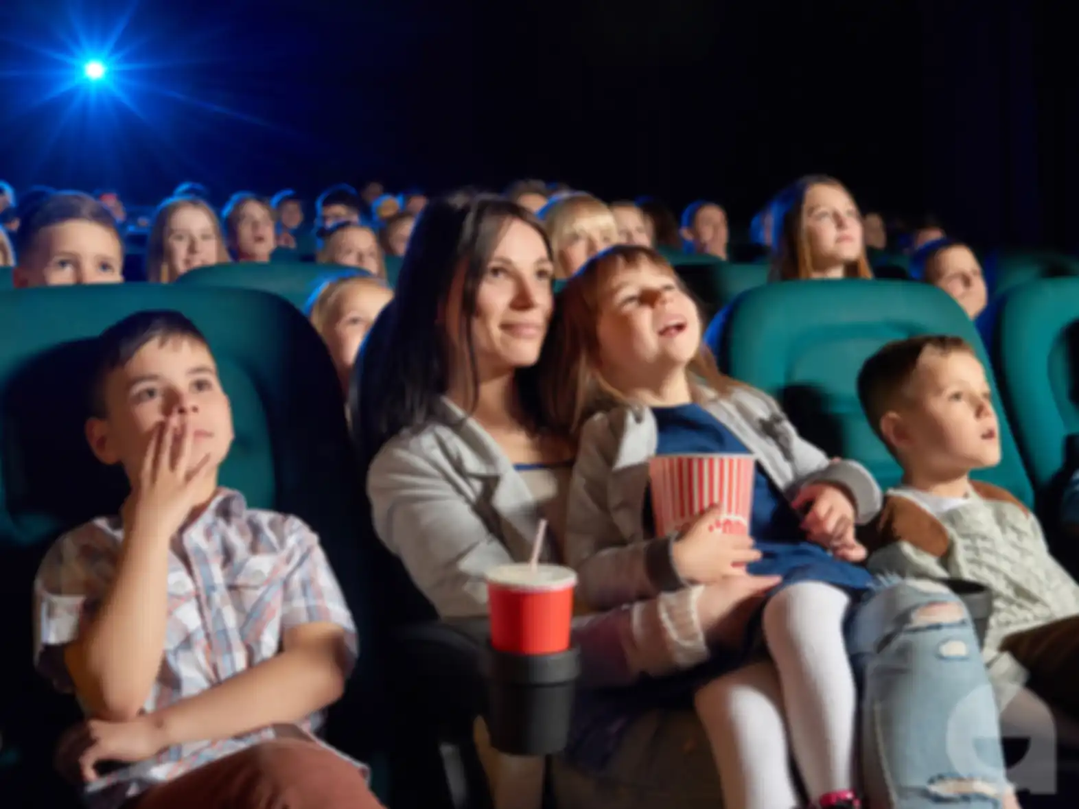 entertain,offspring,preview,auditorium,parent,movie,crowd,entertainment,popcorn,session,kid,weekend,boys,girls,teenagers,son,holidays,positivity,dark,indoors,cinema,leisure,funny,parenting,together,group,movie theatre,art,audience,childhood,carefree,cartoon,spectators,film,premiere,lifestyle,seat,enjoyment,comfortable,family,daughter,fun,amusement,child