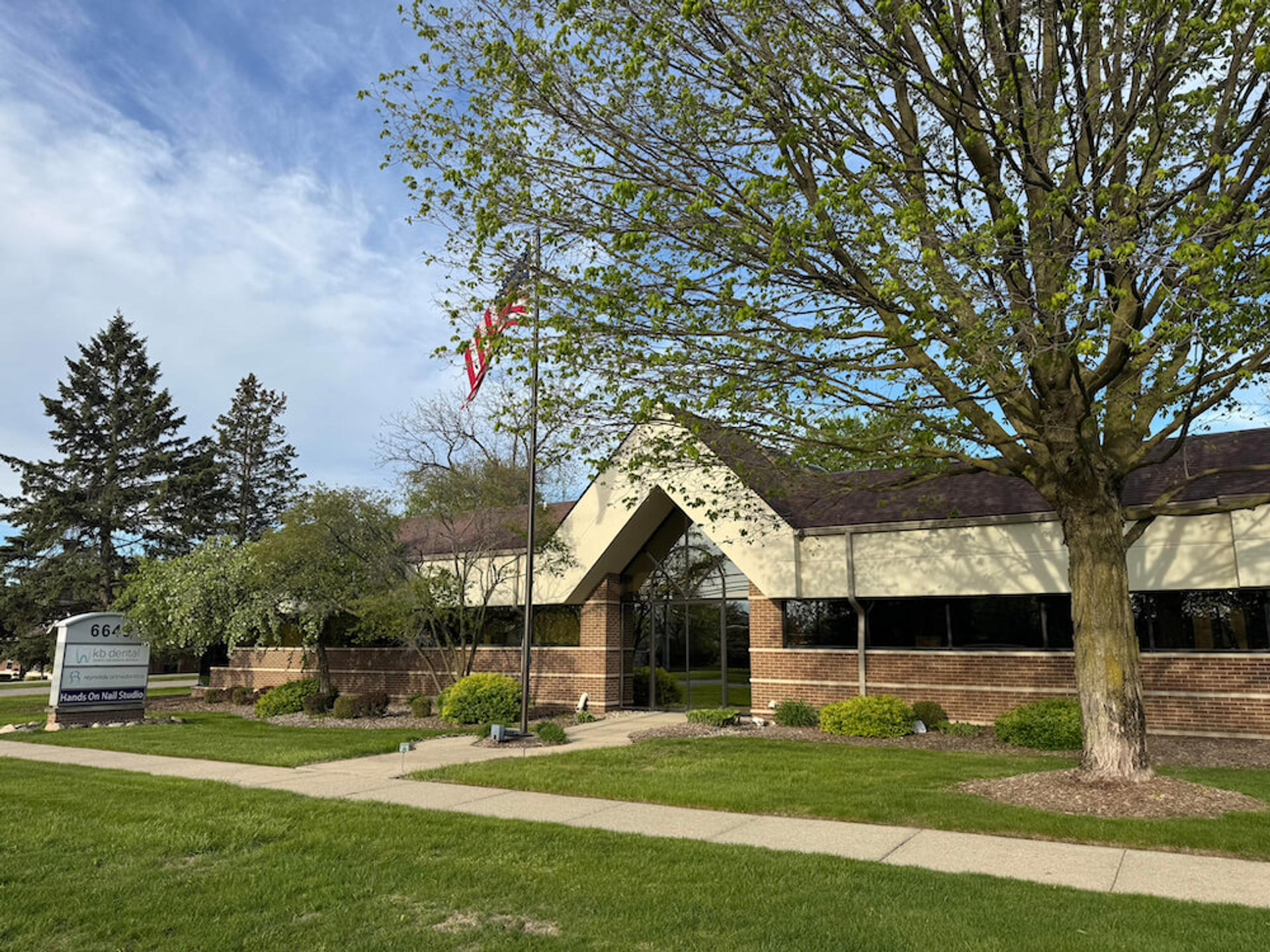 Reynolds Orthodontics Troy office on Rochester Road