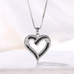 Elegant Style Heart shaped Pendant Necklace Hollow Design Mother’s Day Gift Party Suitable for Best Friends Without Box
