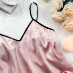 Women’s Smooth Satin Pajamas V-Neck T-Shirt Ruffled Edges And Bow Shorts Simple And Breathable Pajama Set Sling Home Clothing