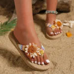 Women’s fashion trend accessory Sunflower anti-slip wear soft sole flat flip flops