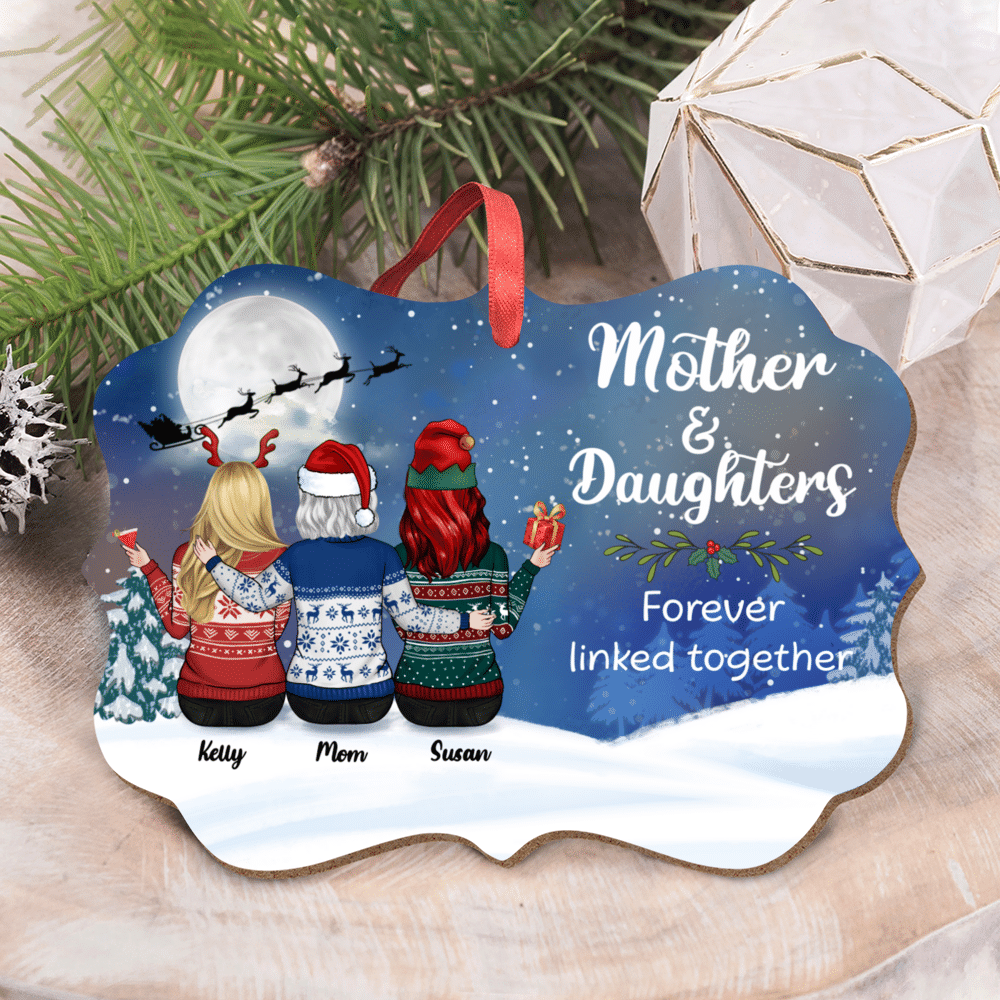 Personalized Ornament - Xmas 2021 - Mother and Daughters Forever Linked  Together (M)