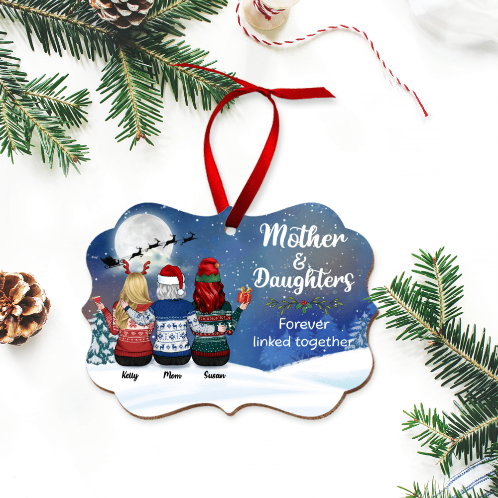 Personalized Ornament - Xmas 2021 - Mother and Daughters Forever Linked  Together (M)