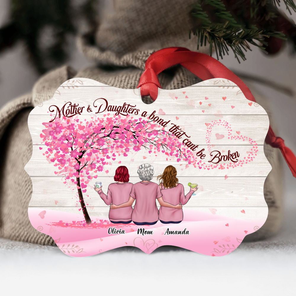 Personalized Ornament - Mother & Daughters - Mother and Daughters A Bond that Can't be Broken_1