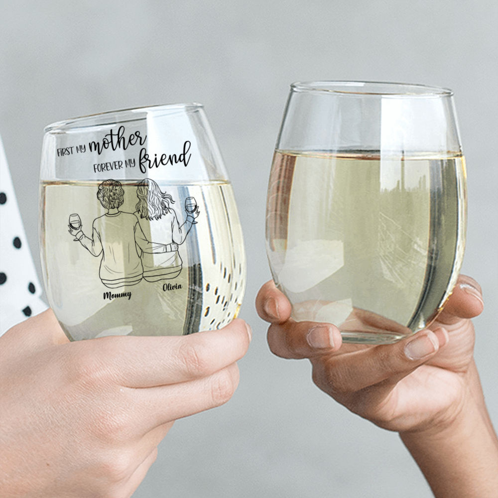 Custom Mom Quotes and Sayings Wine Glass - Engraved