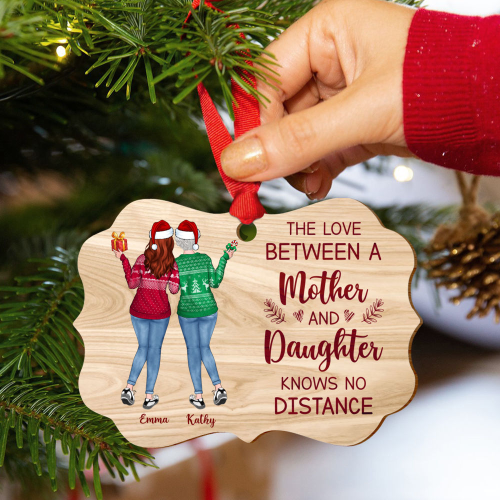 Personalized Ornament - Family Up to 5 Girl - The Love Between A Mother And Daughter Knows No Distance - Personalized Aluminum Ornament_6