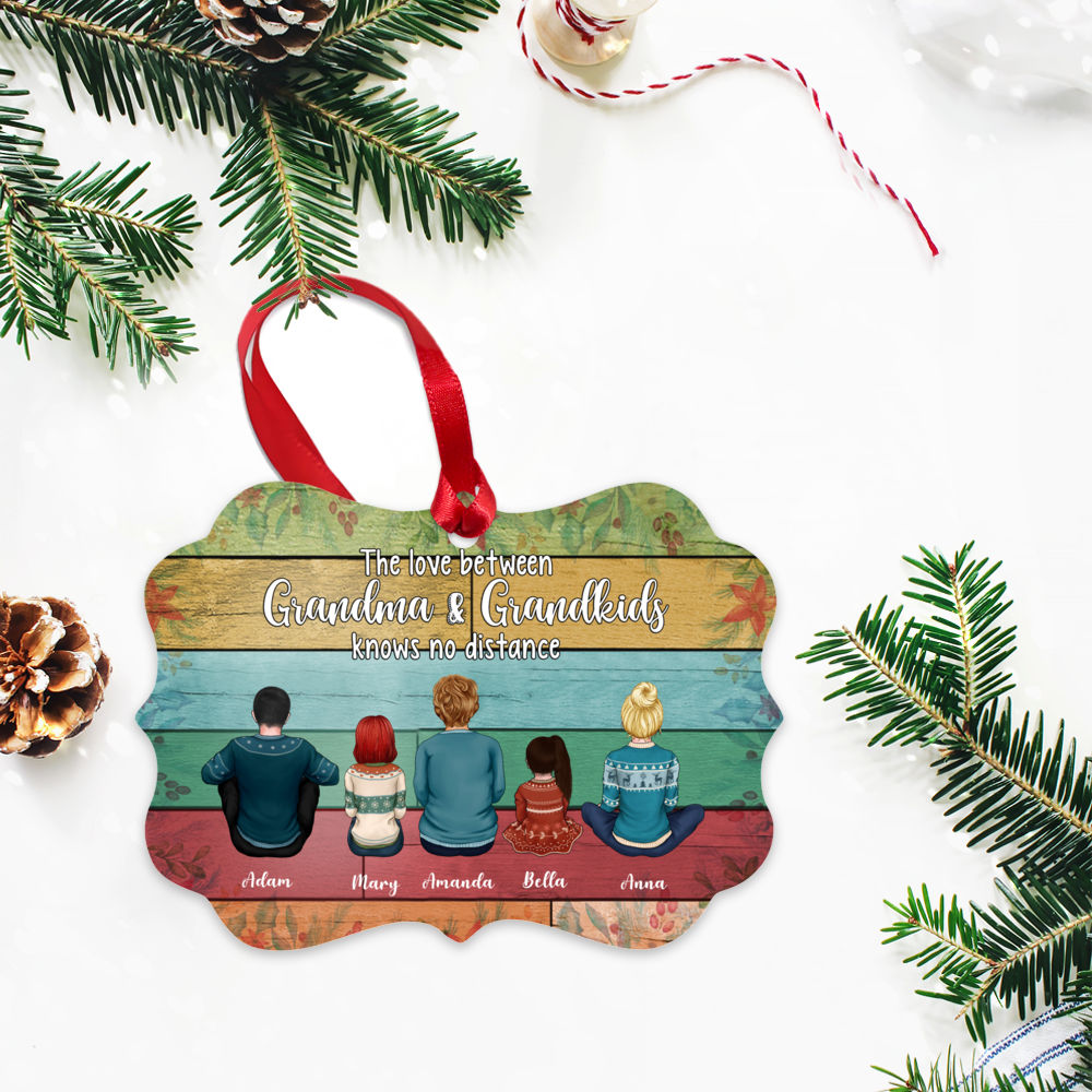 Grandma & Grandchildren - The Love Between Grandma & Grandkids Knows No Distance Xmas - Personalized Ornament_2