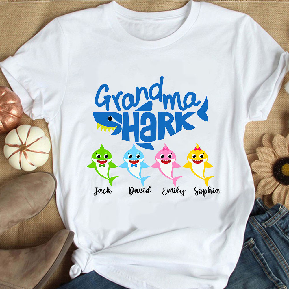 Grandma Shark Shirt Mothers Day For Matching Family Shirts Grandma Shark Shirt Mothers Day For Matching Family Shirts
