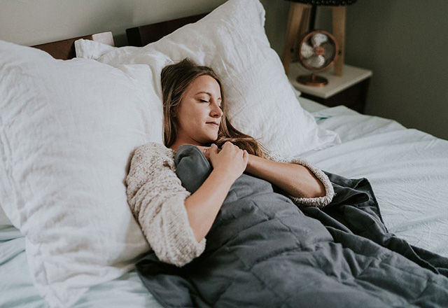 How To Choose The Best Weighted Blanket? 4 Tips To Help You Out