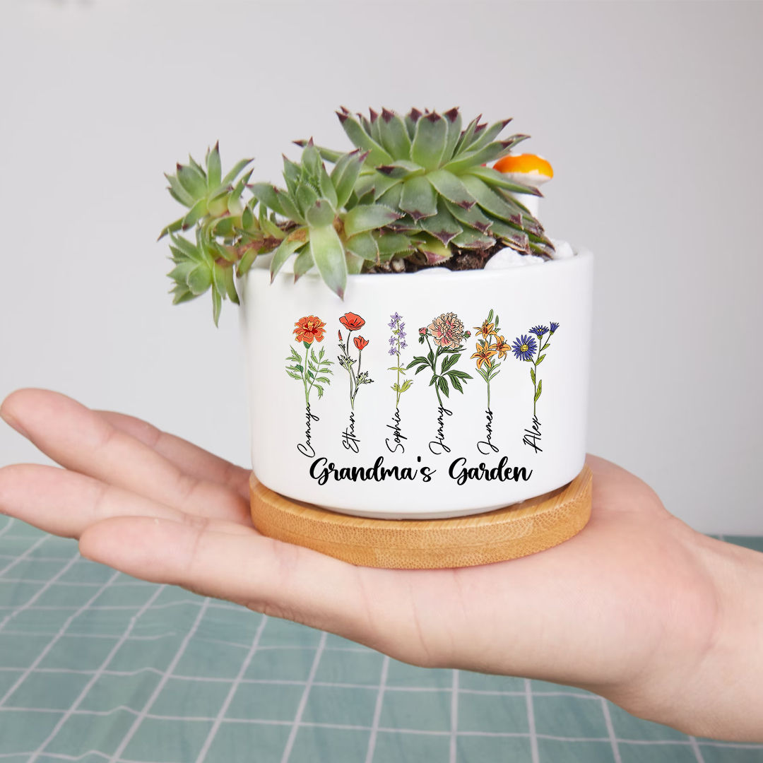 Mother's Day 2023 - Personalized Mom's Garden Flowers Plant Pot, Custom  Mom's Garden Flower Pot, Grandma Nana Mimi Nini Grandkids Name Succulent  Pot 29957