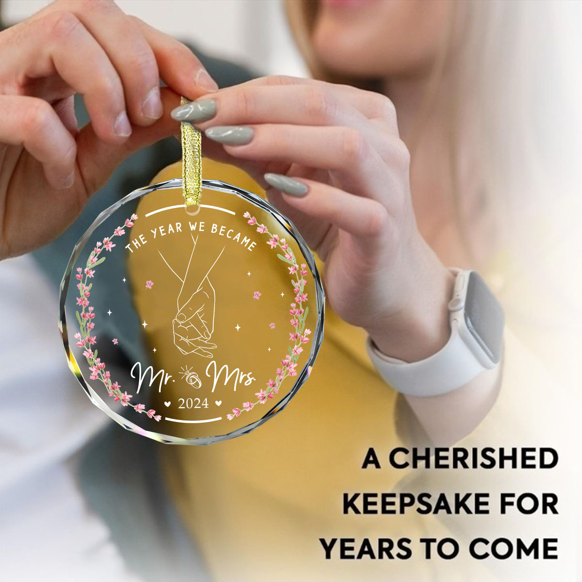 First Christmas Married Ornament - The Year We Became Mr & Mrs 2024 v4 - Holding Hands  - Wedding Gift, Xmas Gift Bride Groom Wife Husband, Women, Men, Couple - Personalized Round Glass Ornament_4