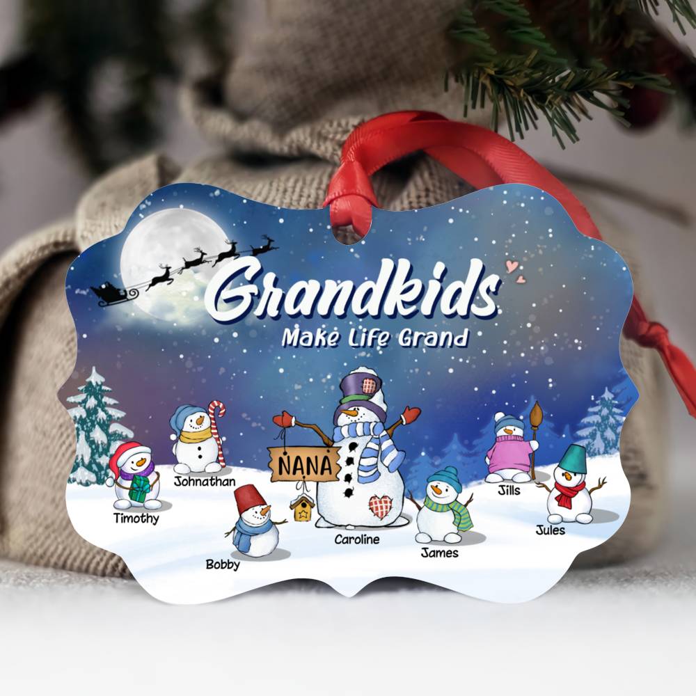 Personalized Ornament - Grandkid  - Xmas Ornament - Grandkids Make Life Grand (L)