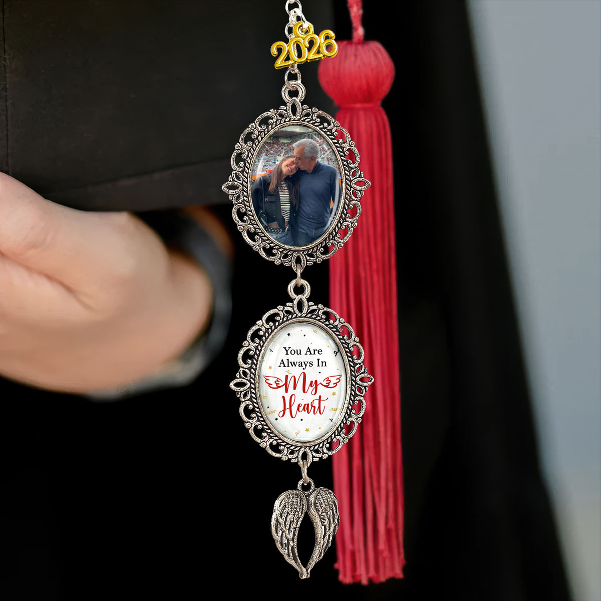 Custom Graduation Cap Tassel Photo Charm - Personalized Memorial Picture Pendant, Class of 2026 Memorial Graduation Gift
