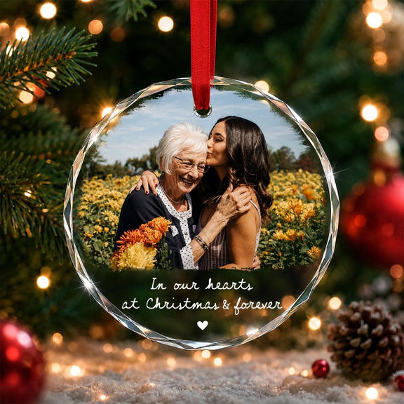 Memorial Christmas Ornaments 2026: 5 Personalized Ways to Remember a Loved One