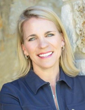 Holly Mace Massingill Realtor Photo