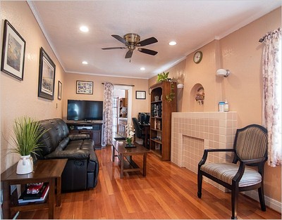 house photo 3