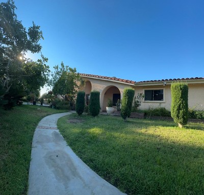 house photo 2