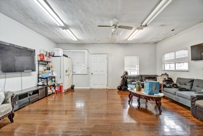 house photo 2