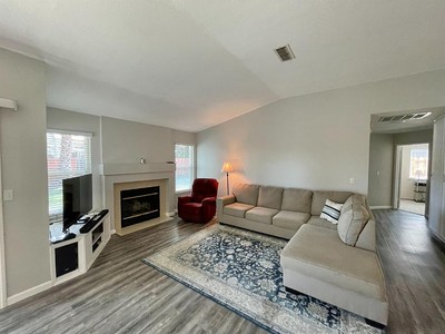 house photo 2
