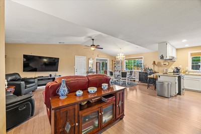 house photo 2