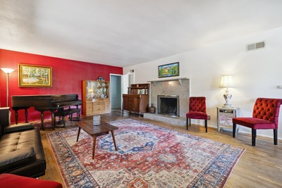 house photo 2