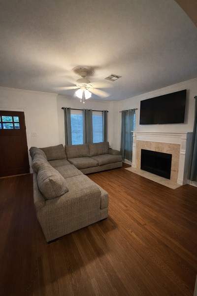 house photo 2