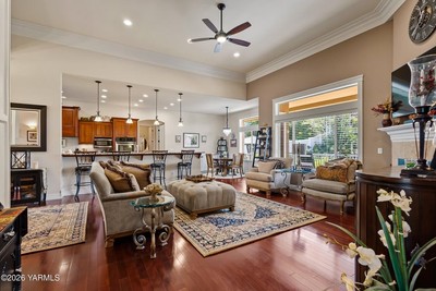 house photo 3