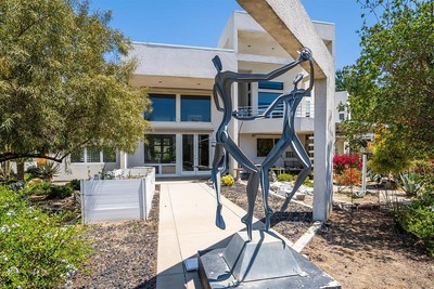 house photo 2