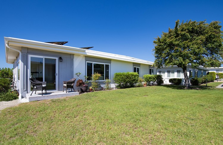3747 Vista Campana S.