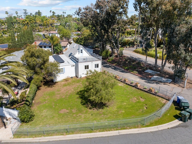 house photo 2
