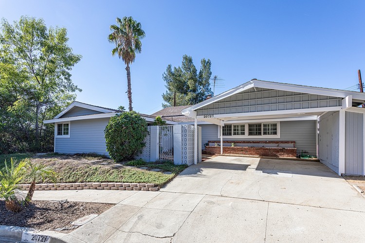 20727 Dolorosa St